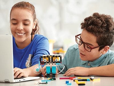 Building STEAM Confidence and Creativity in Middle School