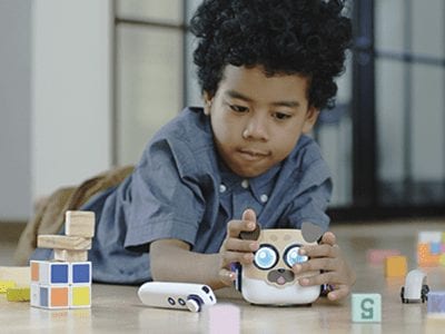 Bridging the Gap Between SEL and Coding for Early Learning