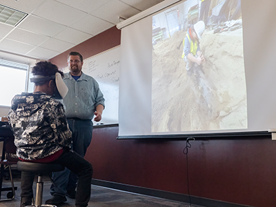 Expanding Career Awareness Beyond the Classroom: Immersive Media Strategies for Out-of-School Learning