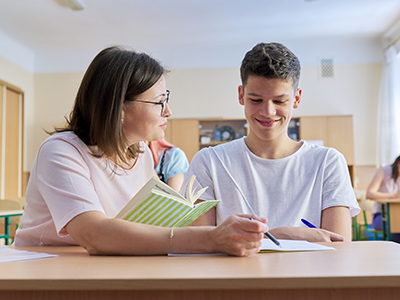 High-Quality Reading Intervention: Selecting Instruction, Tracking Progress, and Engaging Every Learner