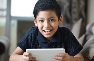 Assessing Biliteracy: Understanding Student Performance When Learning in Two Languages