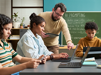 Digital Leaders of Tomorrow: Transformative Approaches to Digital Citizenship Education