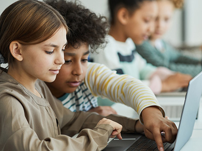 Kids’ Online Safety: What Are “Privacy Doors” and Why It Matters